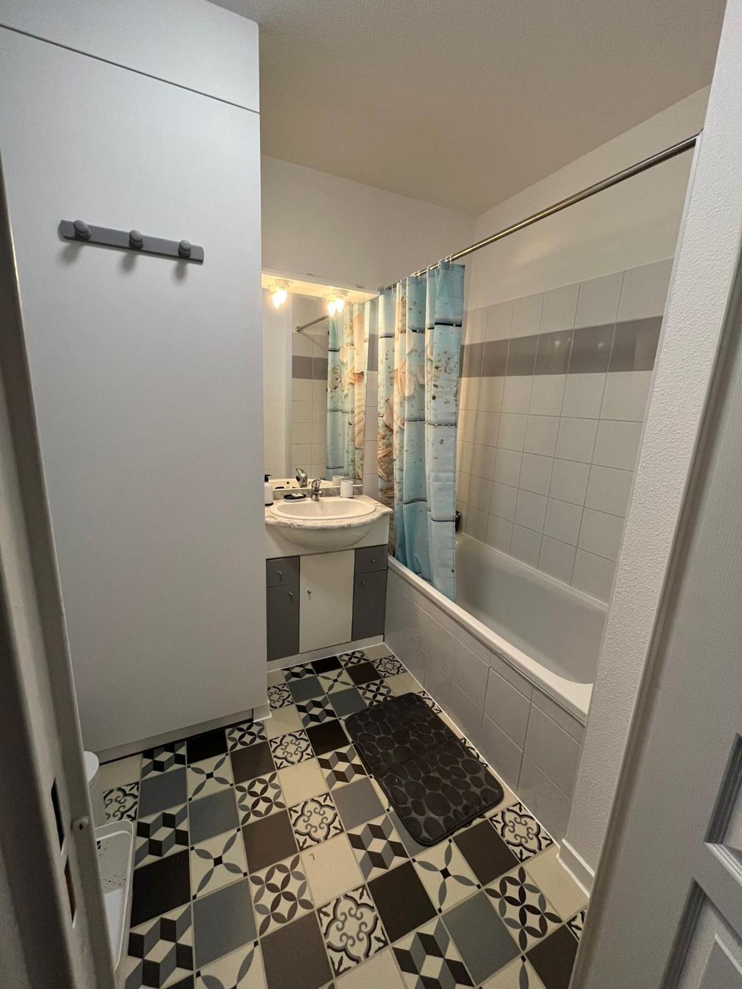 Appartement Avec Jardin A Rochefort Ngoại thất bức ảnh